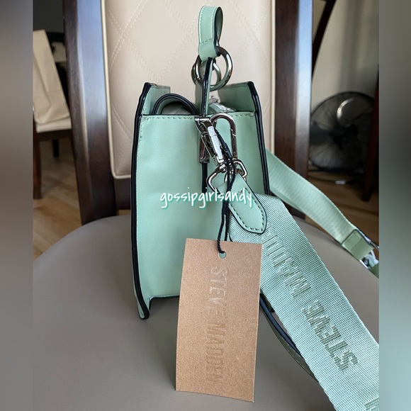 Steve Madden Mint Green Bevelyn Crossbody Handbag - Picture 4 of 9